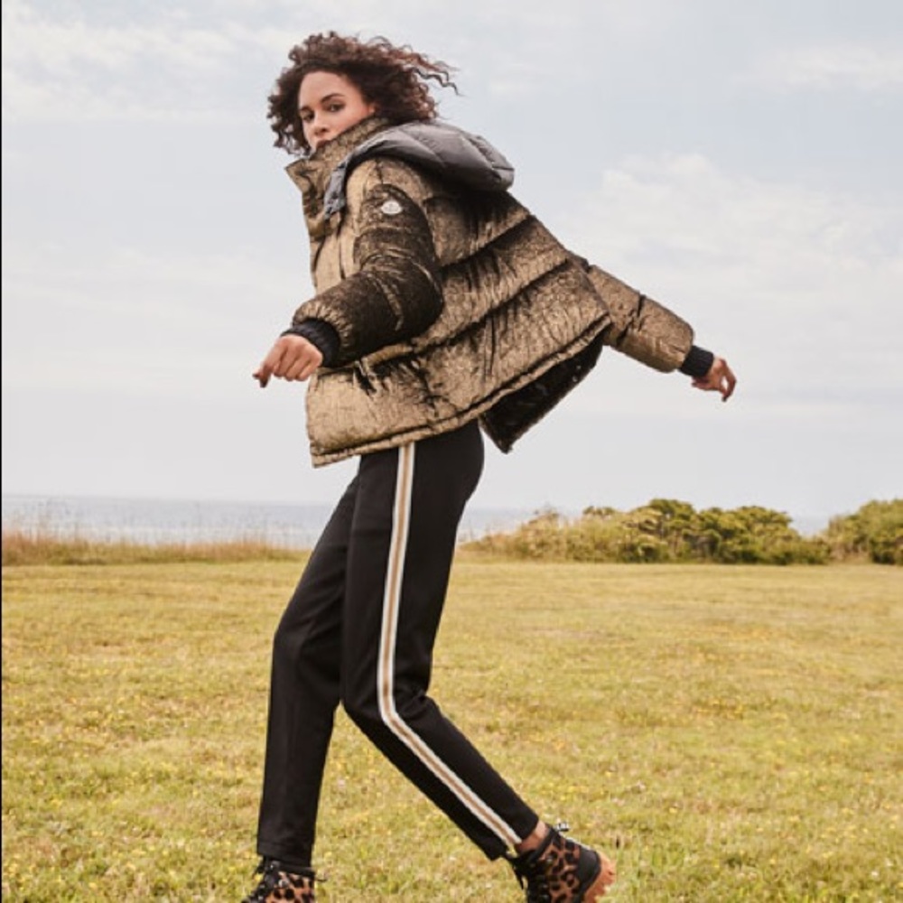 Monclar gold jacket